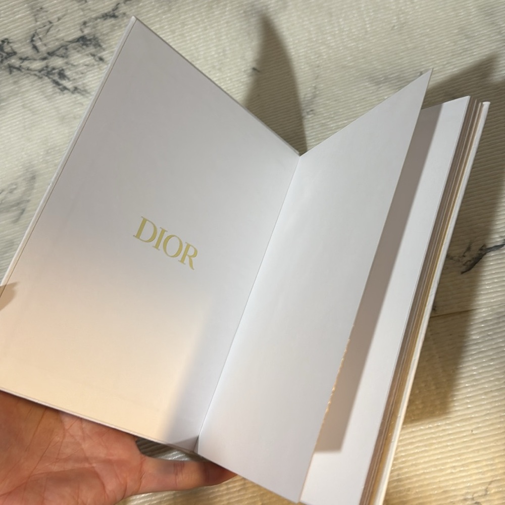 Dior J’adore White Embossed Notebook - Picture 5 of 8